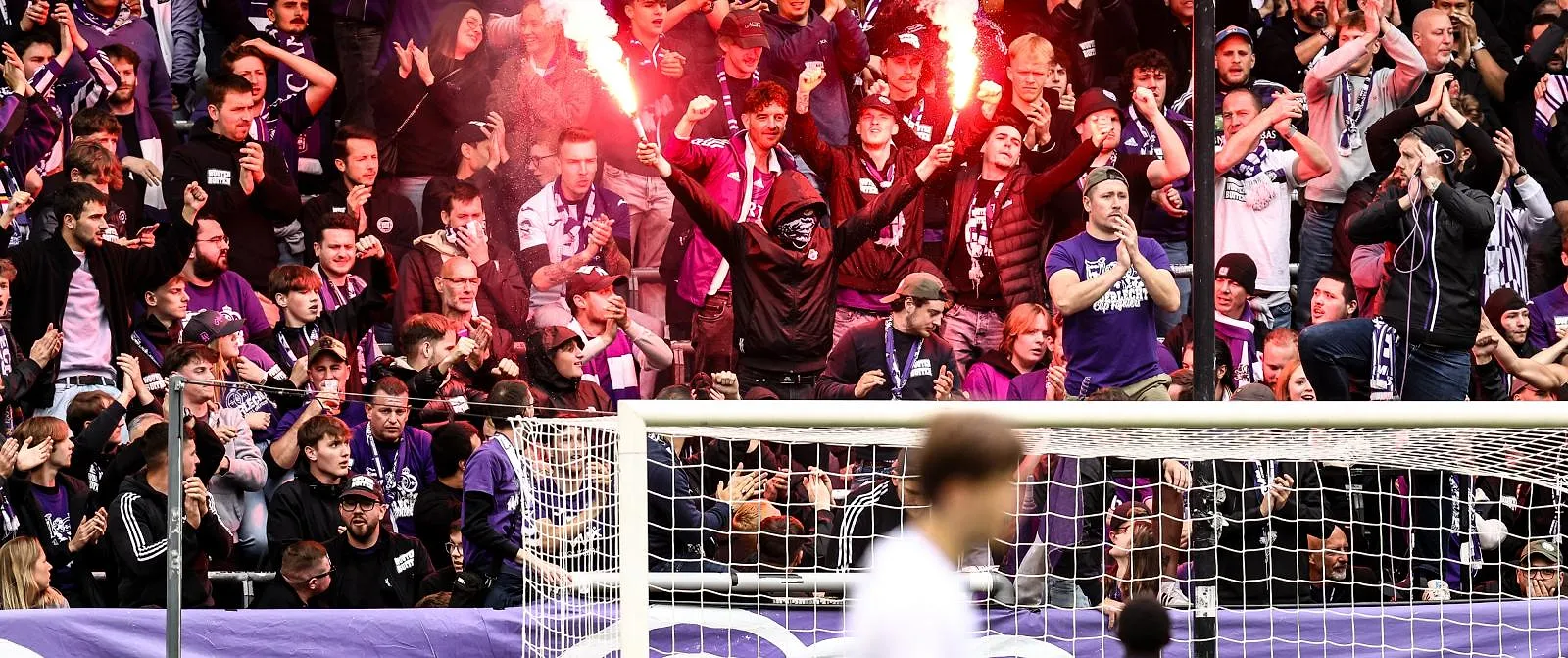 Anderlecht et l’Antwerp se déplaceront sans supporters : boycott des fans visiteurs en Pro League ! - Tom Oliver