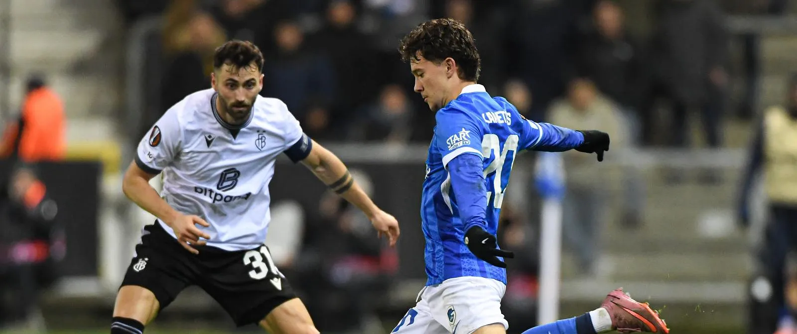 Le somptueux but de Karetsas en vidéo : il offre une victoire importante à Genk en Europa League ! - Belga