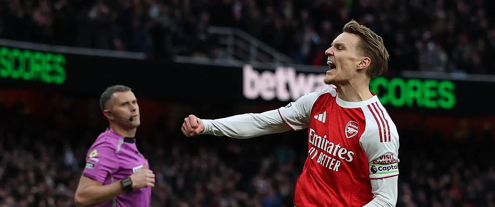 Arsenal répond à Manchester City et reprend la tête de la Premier League grâce à son succès face à Brighton - Belga