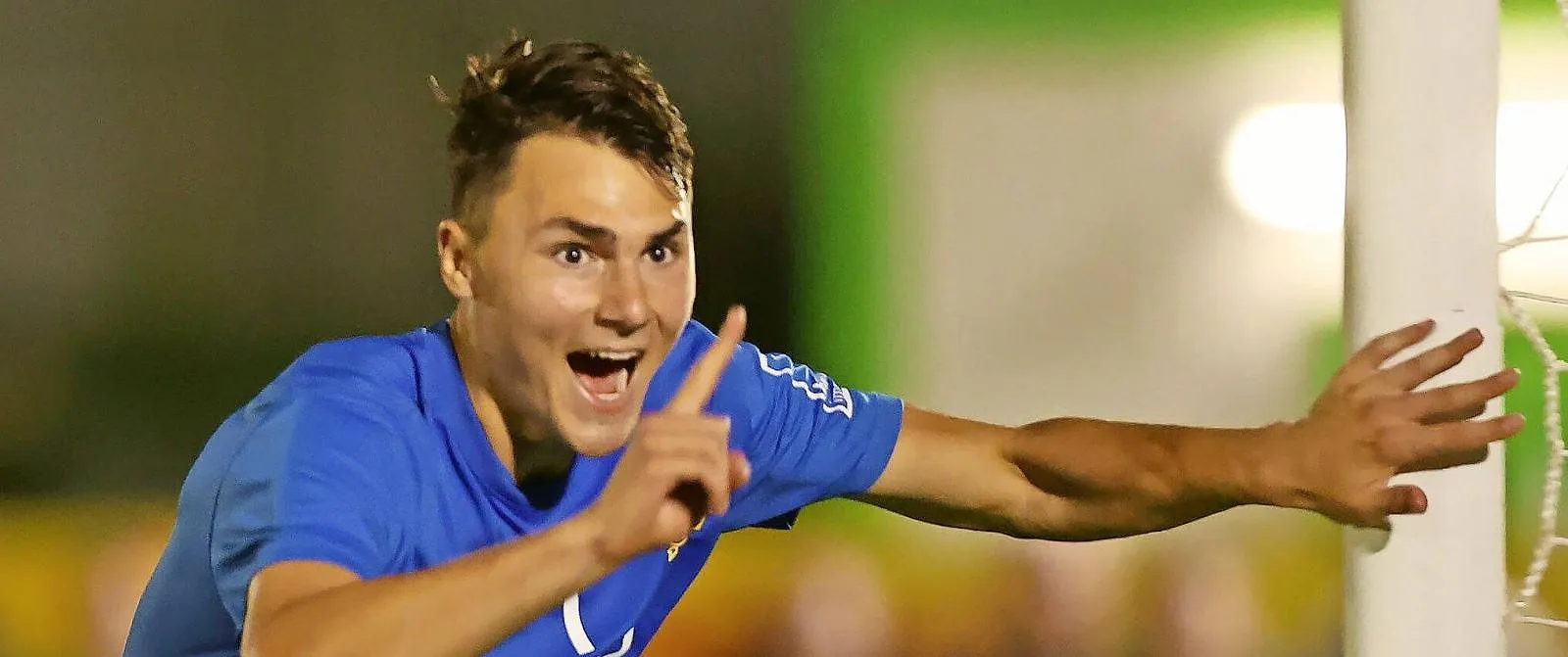 L’Union Saint-Gilloise recrute son nouvel attaquant… en quatrième division allemande ! - Samuel Guadi