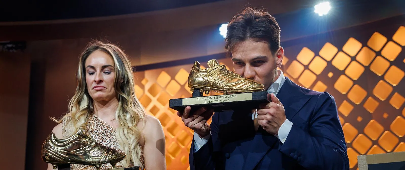 « J’ai vécu une aventure incroyable en Belgique » : Ardon Jashari aux anges après le Soulier d’Or - Belga