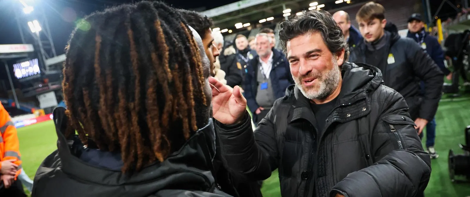 Bayat : « Le départ de De Mil était perçu comme une catastrophe, mais il a donné des ailes à tout le monde » - Tom Oliver