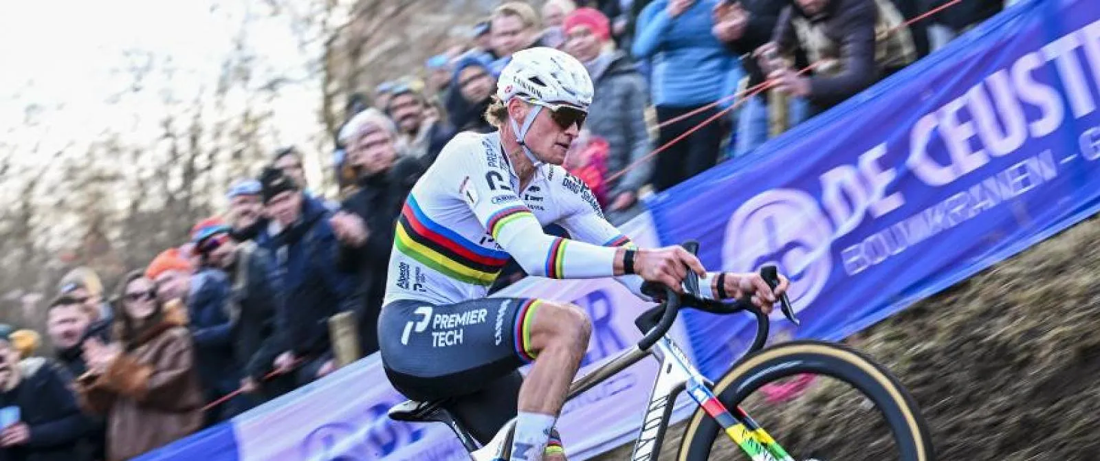 Van der Poel continue son hiver parfait : il s’est imposé à Maasmechelen - Belga