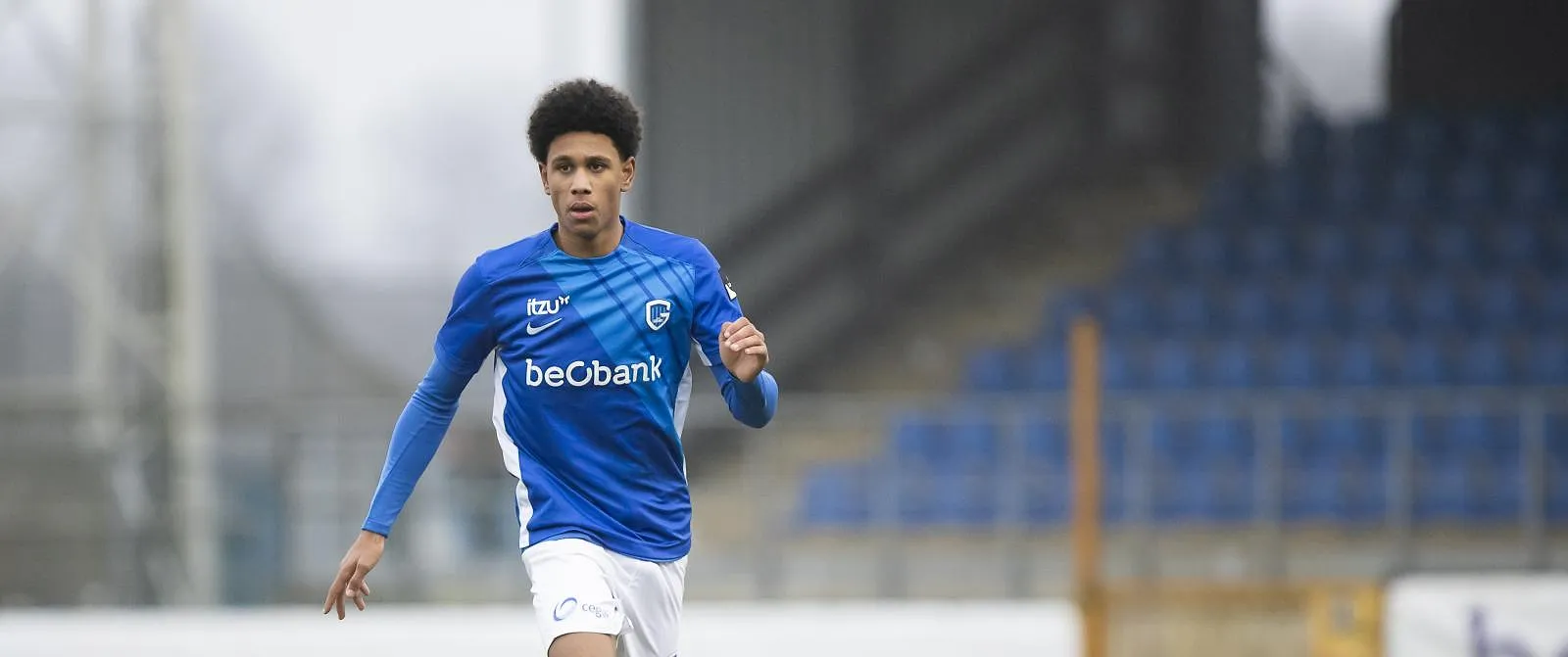 C’est bouclé : le Barça recrute une petite pépite de Genk - Samuel Guadi