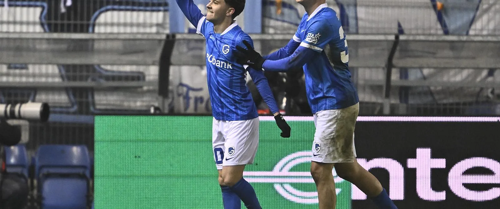 Nouvelles rassurantes à Genk : Karetsas et Heymans pourraient être de retour contre le Standard - Guillaume Jans
