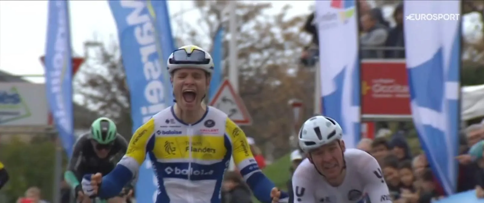 Étoile de Bessèges : le Belge Crabbe remporte sa première victoire professionnelle sur la première étape - Belga