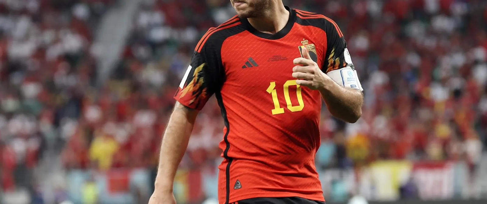 L’hygiène de vie Cristiano Ronaldo, pas pour Eden Hazard : « Je voulais juste être moi-même et jouer au football » - Jérôme Jordens