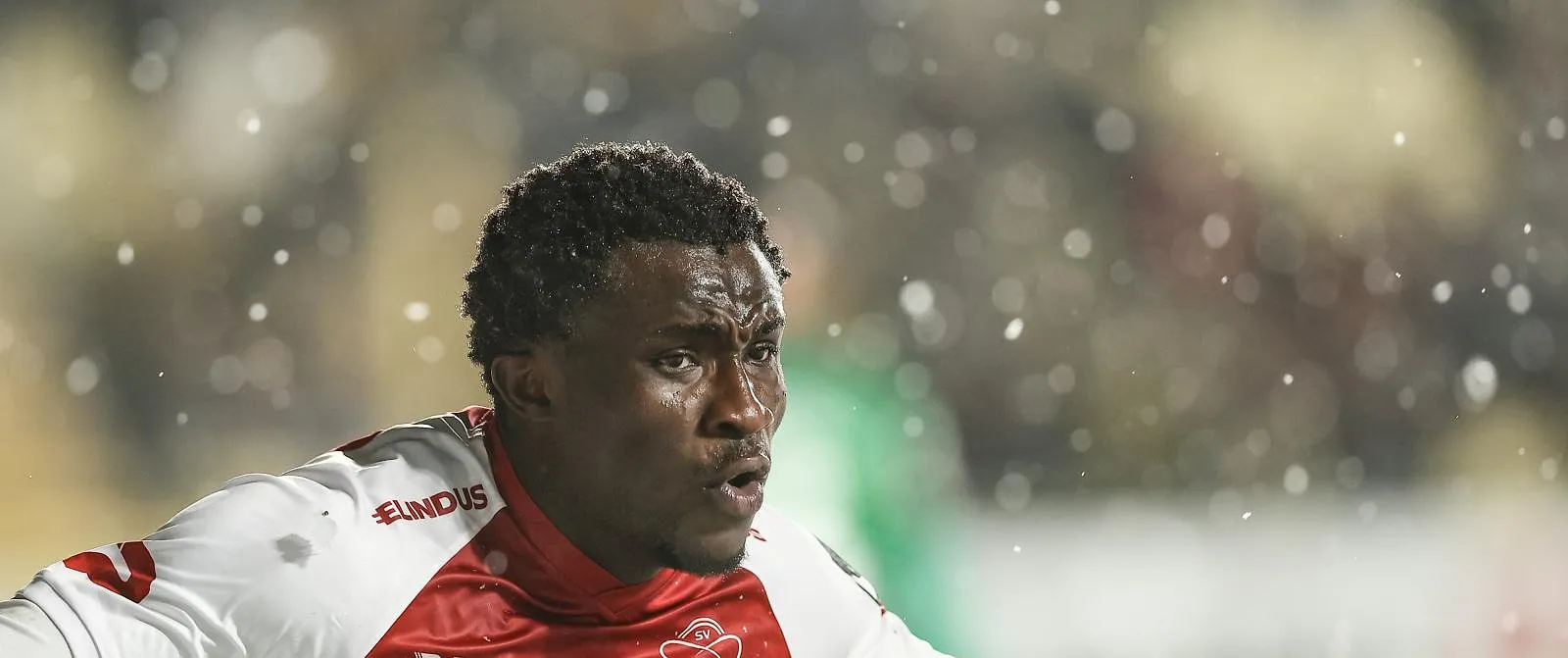 Joseph Opoku victime d’injures raciales lors du match contre Saint-Trond - Samuel Guadi