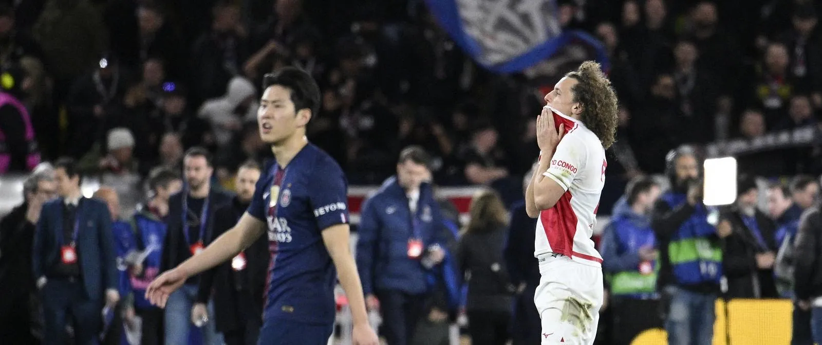 « Le calvaire Faes » : le Diable rouge s’est complètement raté contre le PSG pour sa première en C1 ! - Tom Oliver