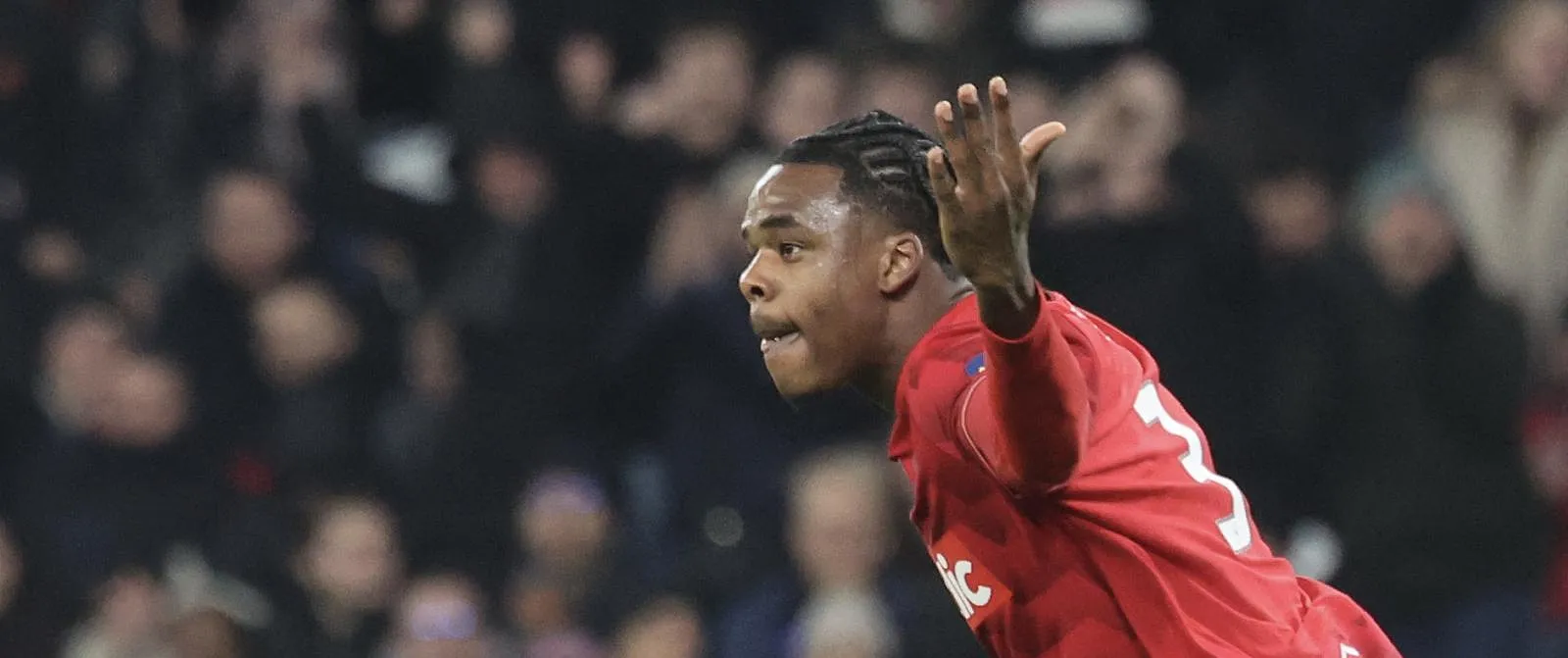 Nathan Ngoy propulse Lille en huitième de finale de l’Europa League ! (vidéo) - Samuel Guadi