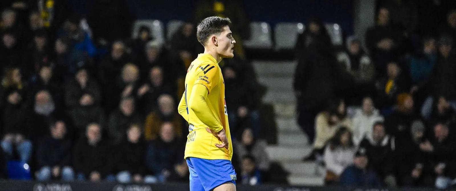 « J’avais le sentiment qu’aucun plan sportif précis n’existait pour moi » : Amando Lapage revient sur son départ d’Anderlecht - Jérôme Jordens