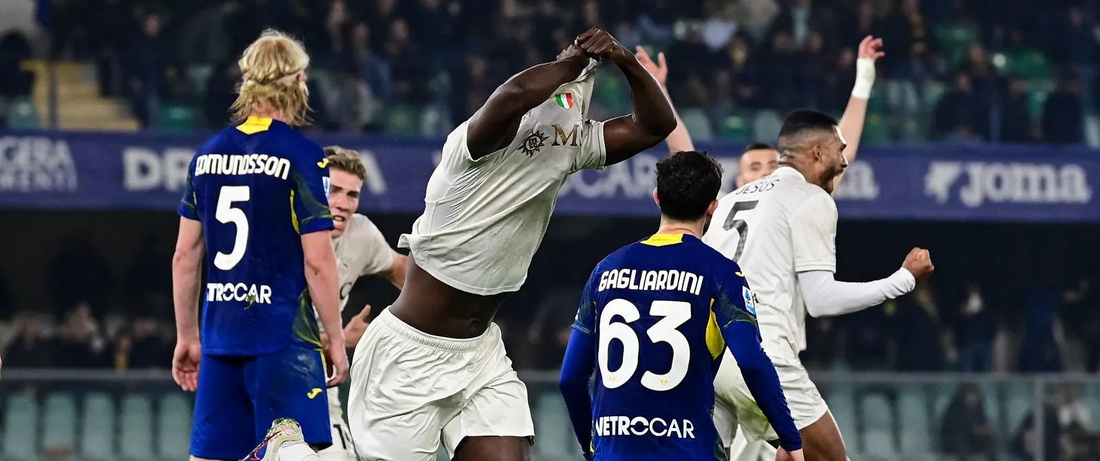 L’émotion de Lukaku qui donne la victoire à Naples à la 96ème minute ! - Guillaume Jans