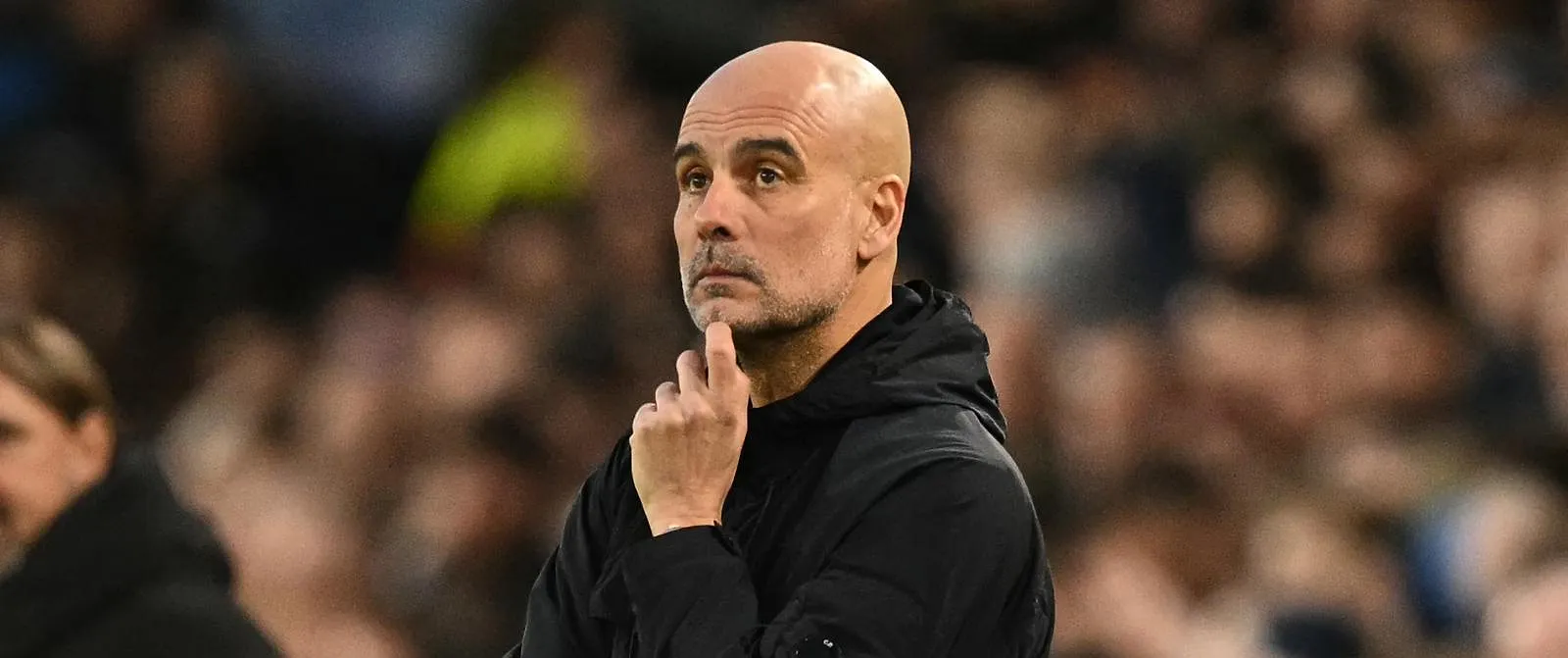 Pep Guardiola condamne fermement le comportement des supporters de Leeds - Samuel Guadi