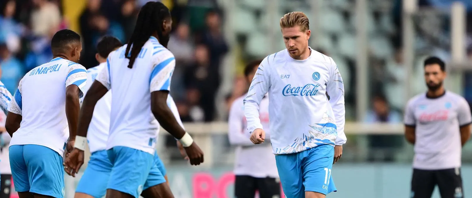 Il est bien de retour! Les premières images de Kevin De Bruyne à l’entraînement collectif avec Naples - Belga