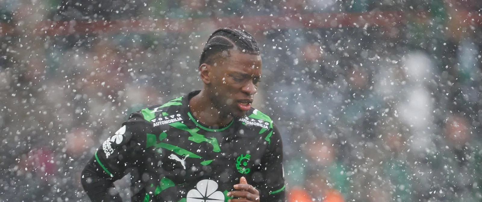 Nazinho sur le départ ? Un club de Bundesliga a entamé les discussions ! - Samuel Guadi