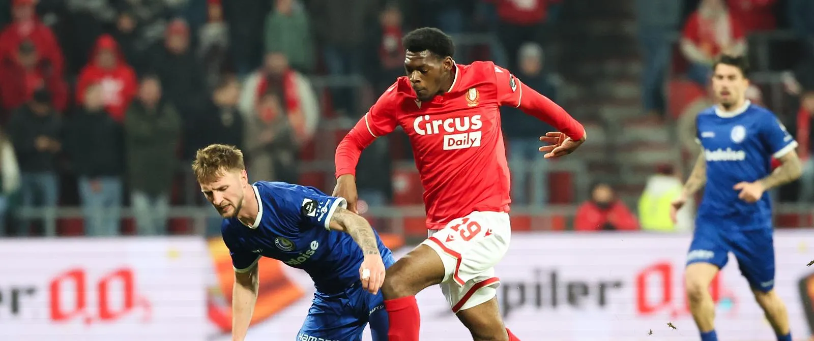 Le Standard aurait refusé plus de 2 millions d’euros pour René Mitongo cet hiver ! - Tom Oliver