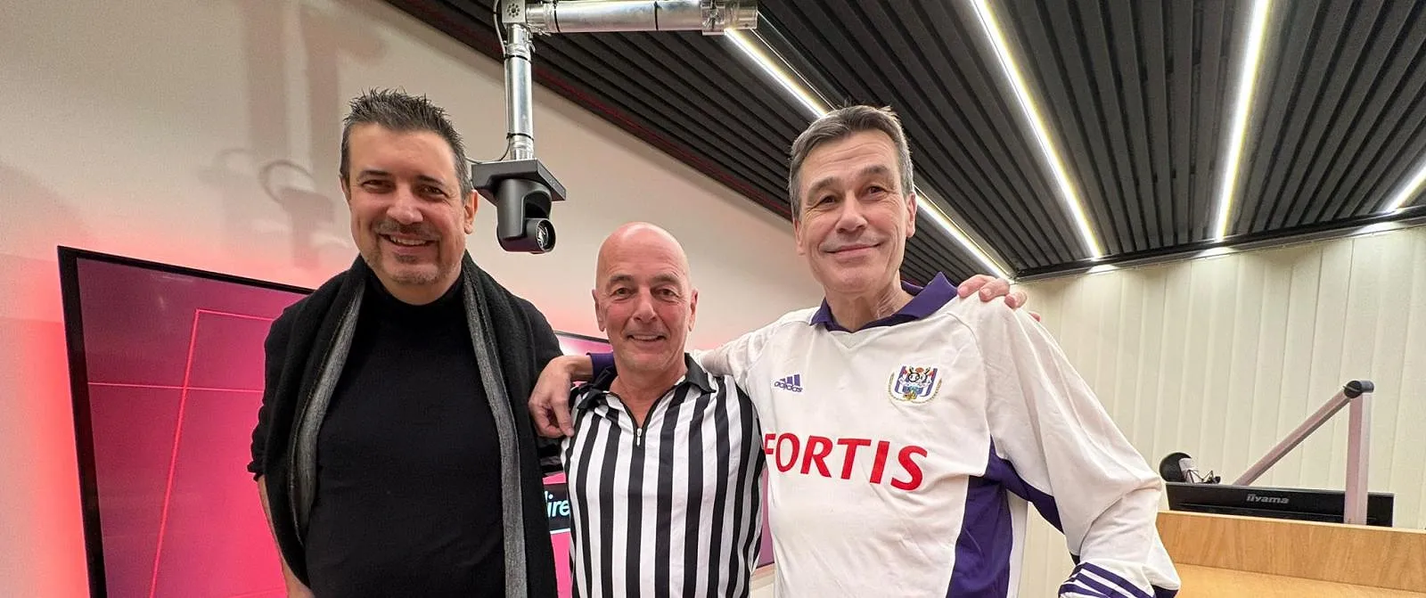 « Le Standard perdra tout à la dernière journée » : Marc Delire préface les affiches du week-end dans « Top Prono », avec deux fans - Tom Oliver