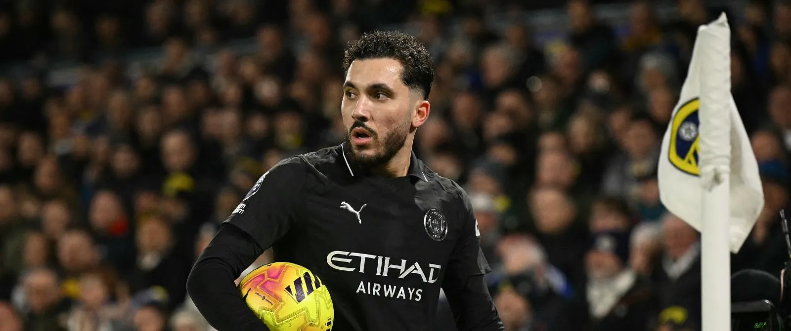 « Le jour où tu le gagnes, j’arrête de parler football avec toi » : Rayan Cherki et le rêve du ballon d’or - Guillaume Jans