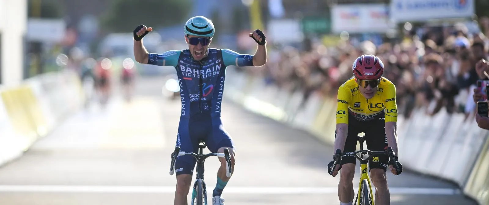Paris-Nice : Lenny Martinez bat Jonas Vingegaard au sprint lors de la dernière étape, le Danois sacré vainqueur - Belga