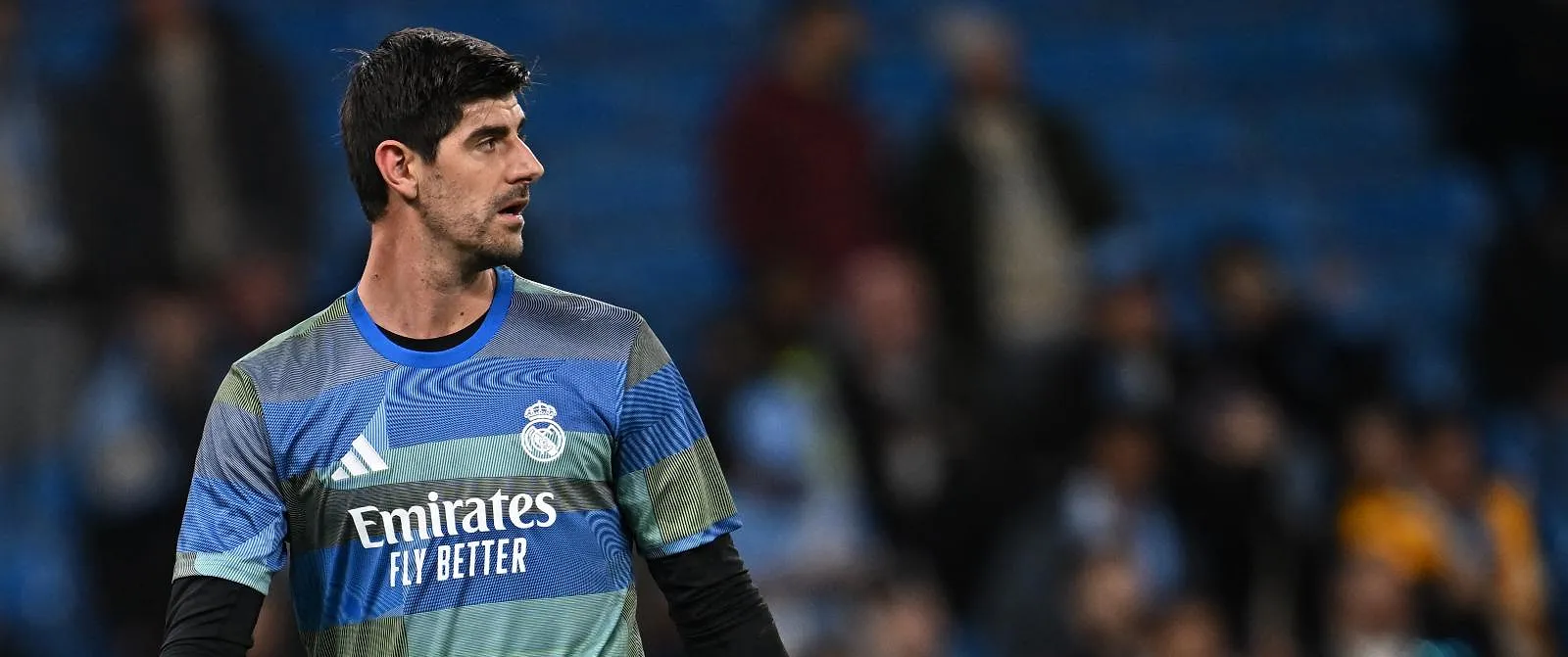 Thibaut Coutrois sorti sur blessure à la mi-temps contre Manchester City - Samuel Guadi