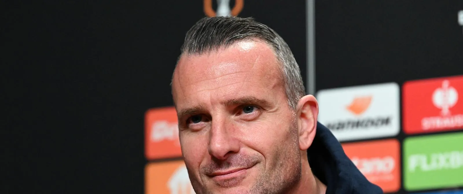 « Parfois, l’attaque est la meilleure défense » : Nicky Hayen ne va pas à Fribourg pour mettre le bus - Jérôme Jordens