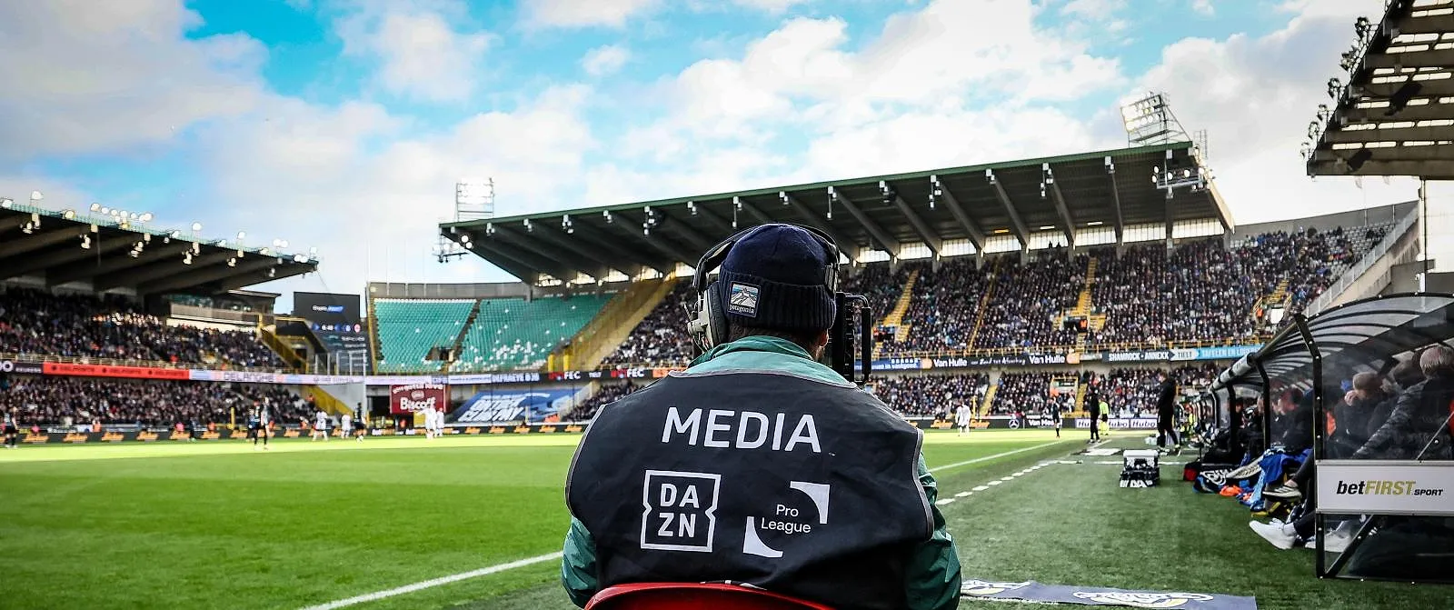 Nouveau conflit entre DAZN et la Pro League, cette fois autour des audiences - Jérôme Jordens