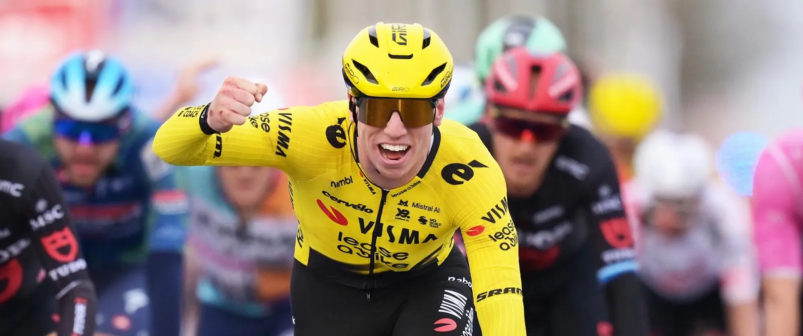 Milan-Sanremo : Matthew Brennan forfait et remplacé par Victor Campenaerts chez Visma-Lease a Bike - Belga