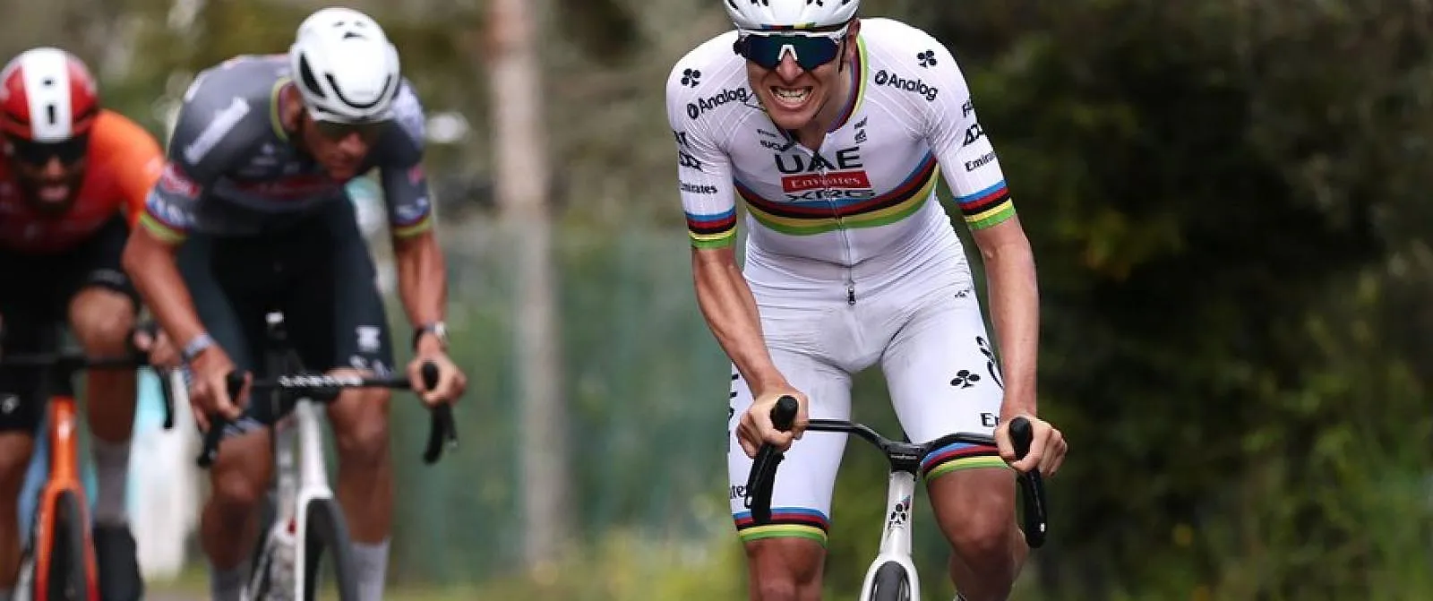 « Il s’agit de l’une de ses plus grandes performances » : Eddy Merckx, impressionné par la victoire de Tadej Pogacar à Milan-San Remo - Guillaume Jans