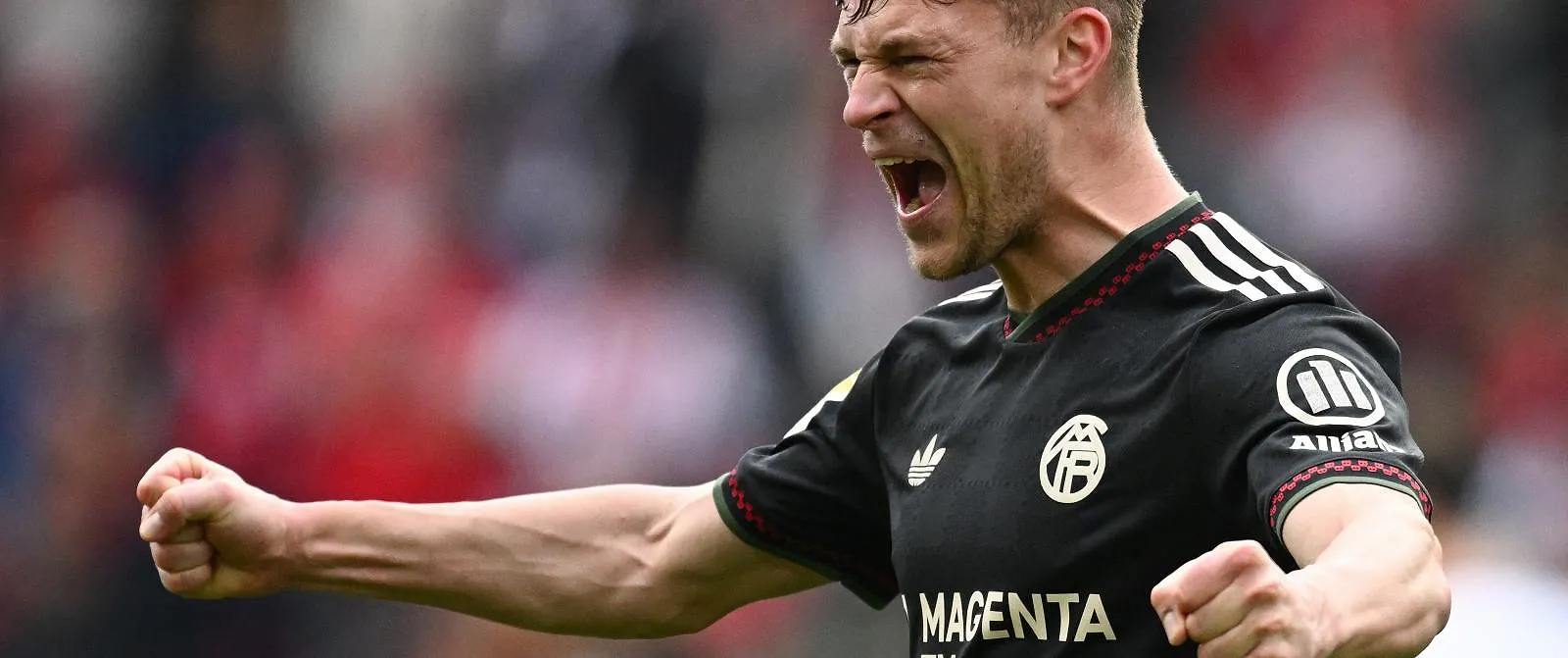 Incroyable : Le Bayern mené 2-0 à la 80ème, renverse Fribourg (2-3) et se rapproche un peu plus du titre ! - Guillaume Jans