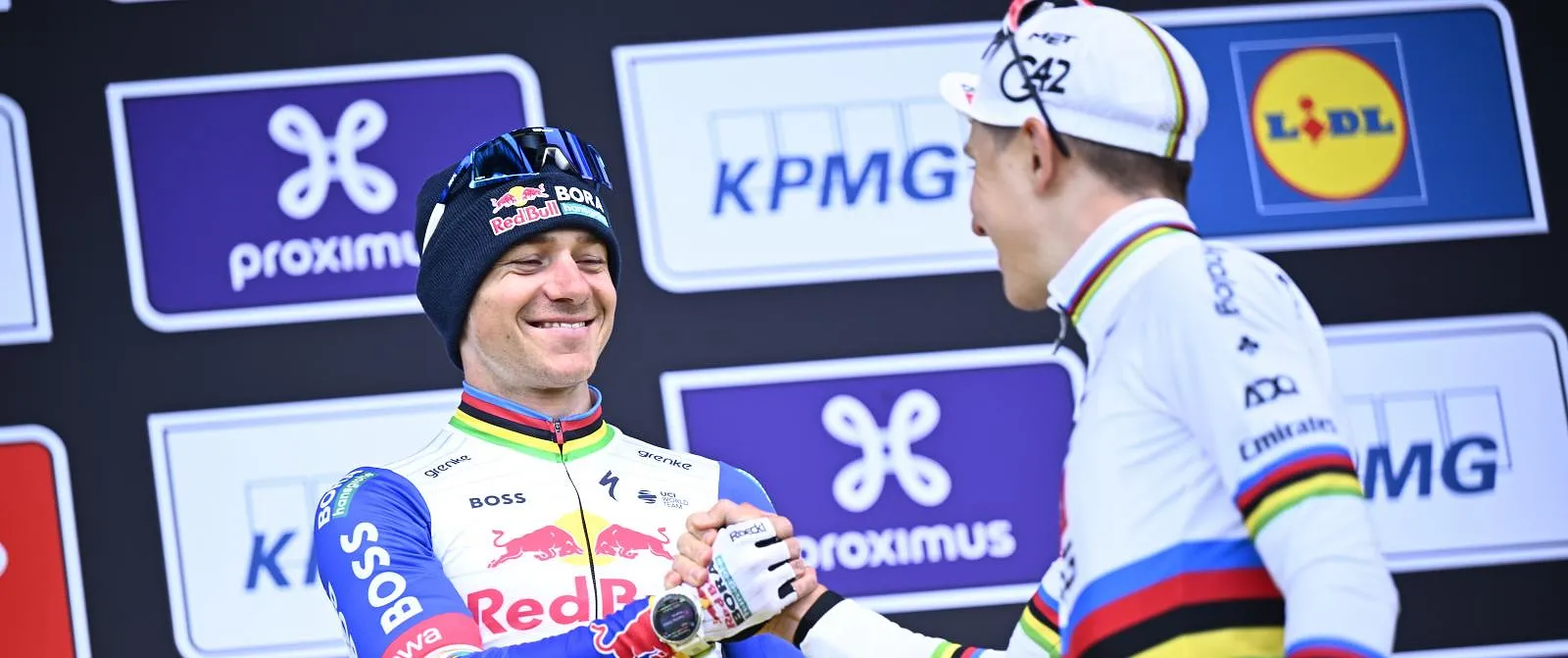 « Remco est fait pour les classiques » : selon un ancien champion du monde, Evenepoel ne doit pas miser sur le Tour - Tom Oliver