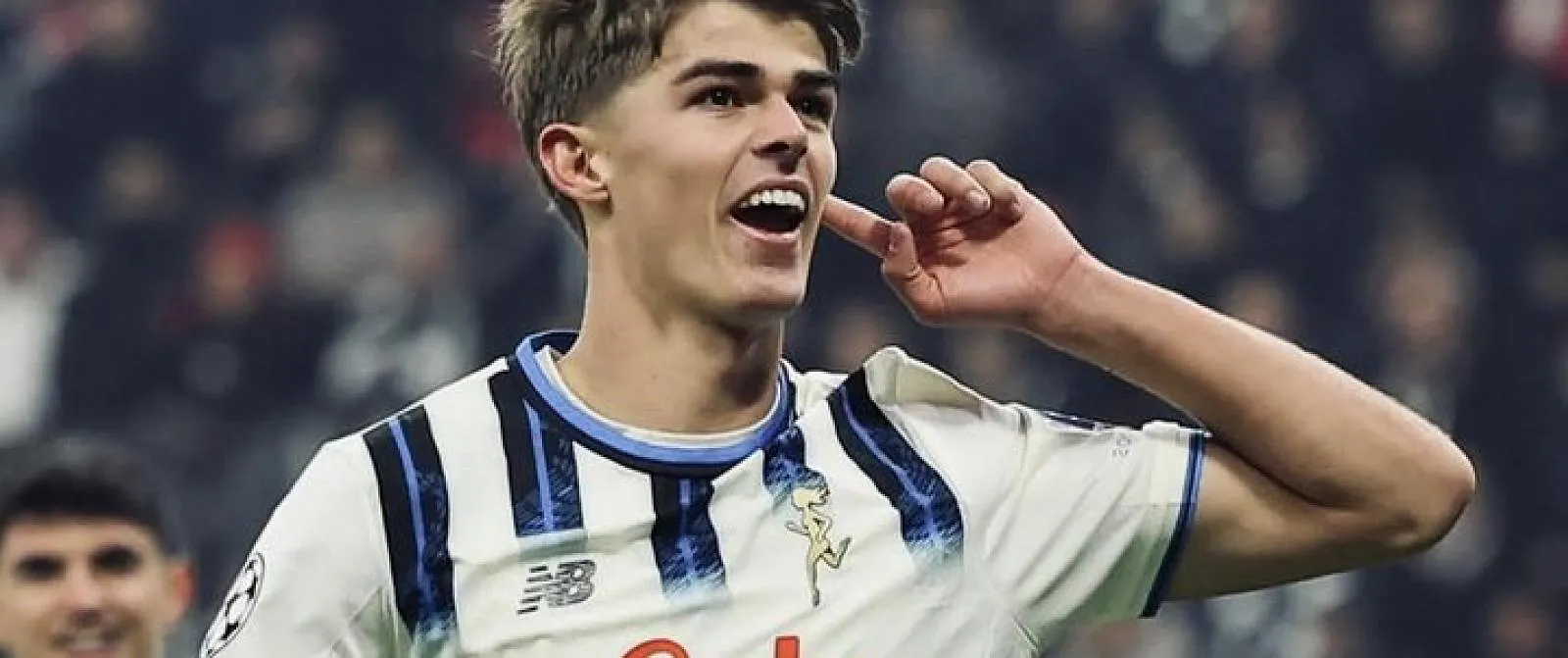 Grâce à deux assists de Charles De Ketelaere, l’Atalanta s’impose à Lecce (0-3) reste au contact dans la course à l’Europe ! - Guillaume Jans