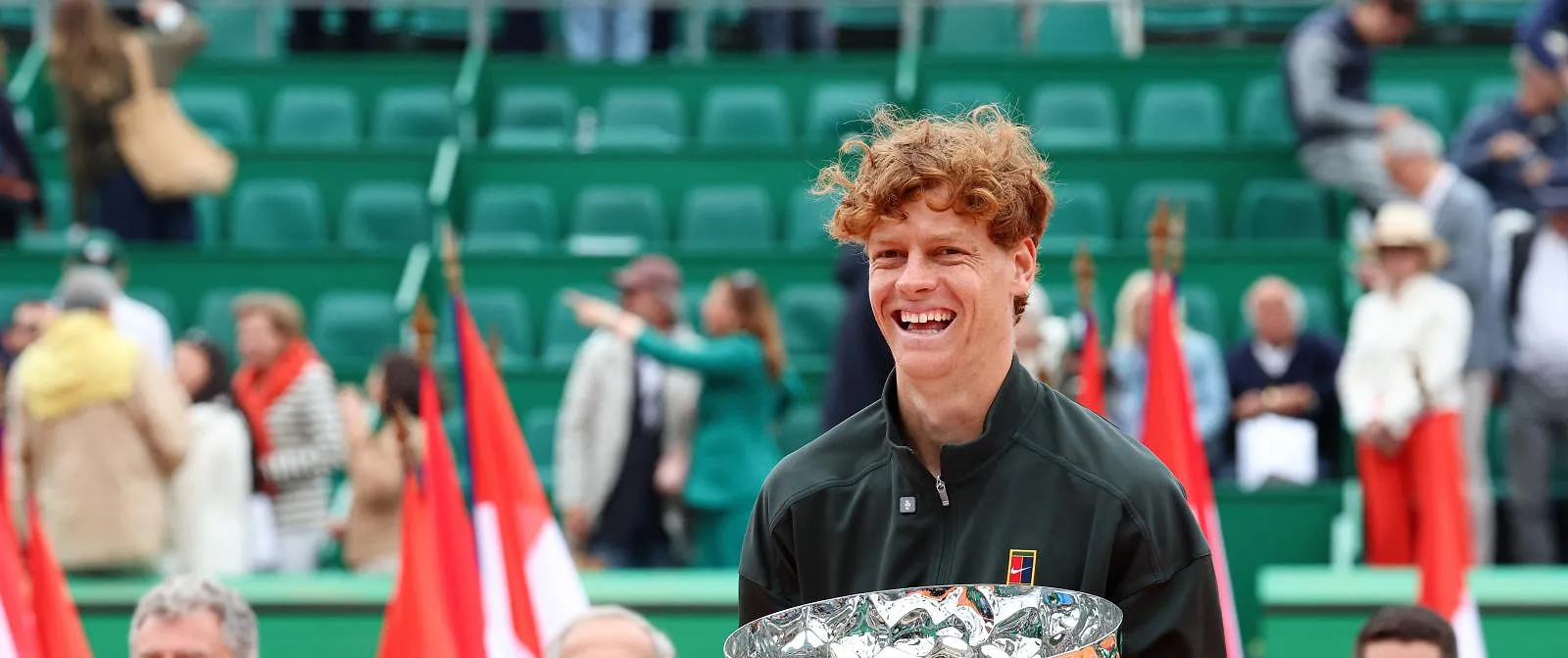 Jannik Sinner ravi de retrouver sa place de numéro 1 mondial : « Ça signifie beaucoup pour moi » - Tom Oliver