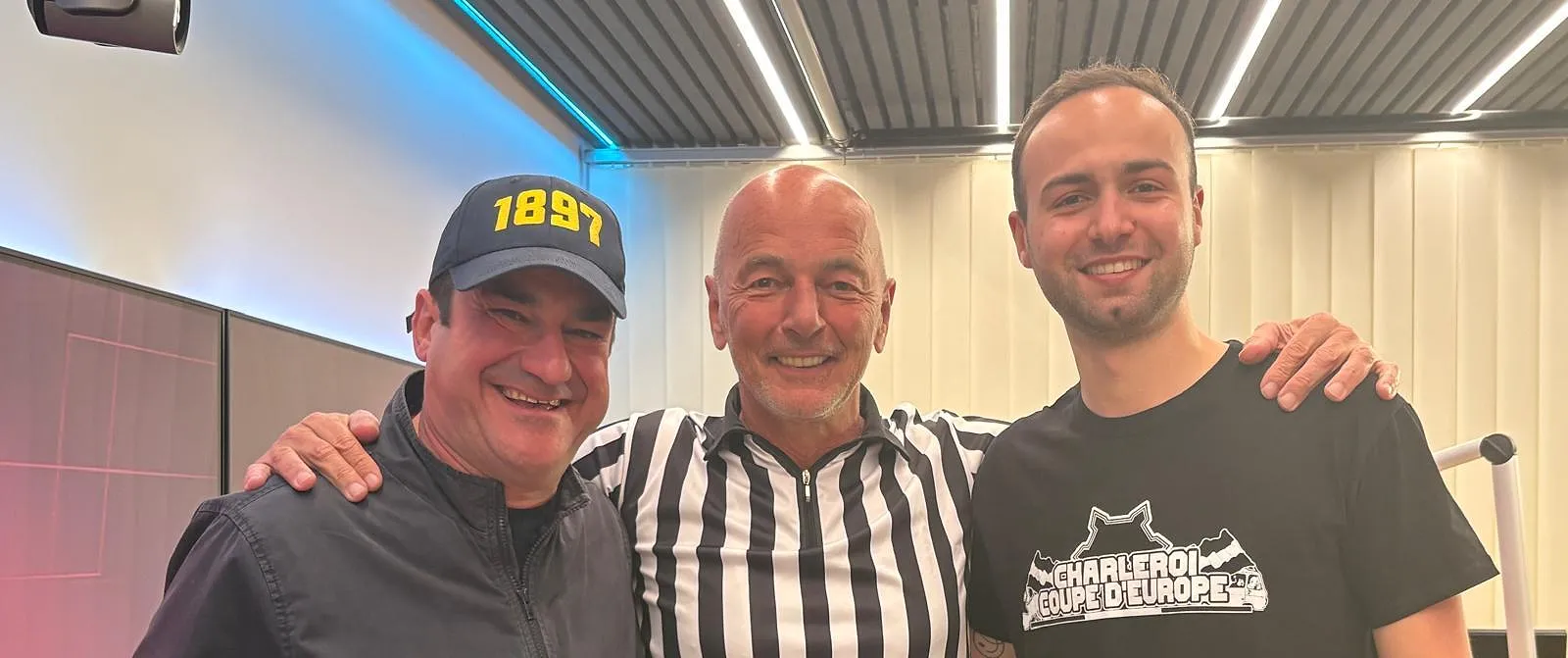 Charleroi – Standard, Union – Bruges… : Marc Delire préface les affiches du week-end dans Top Prono avec deux fans ! - Tom Oliver