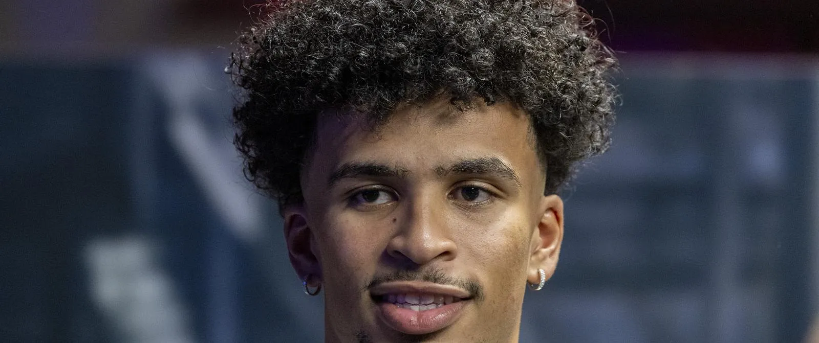 « Se battre pour quelque chose, ça m’a énormément manqué » : Camara est ambitieux avant les play-offs - Jérôme Jordens