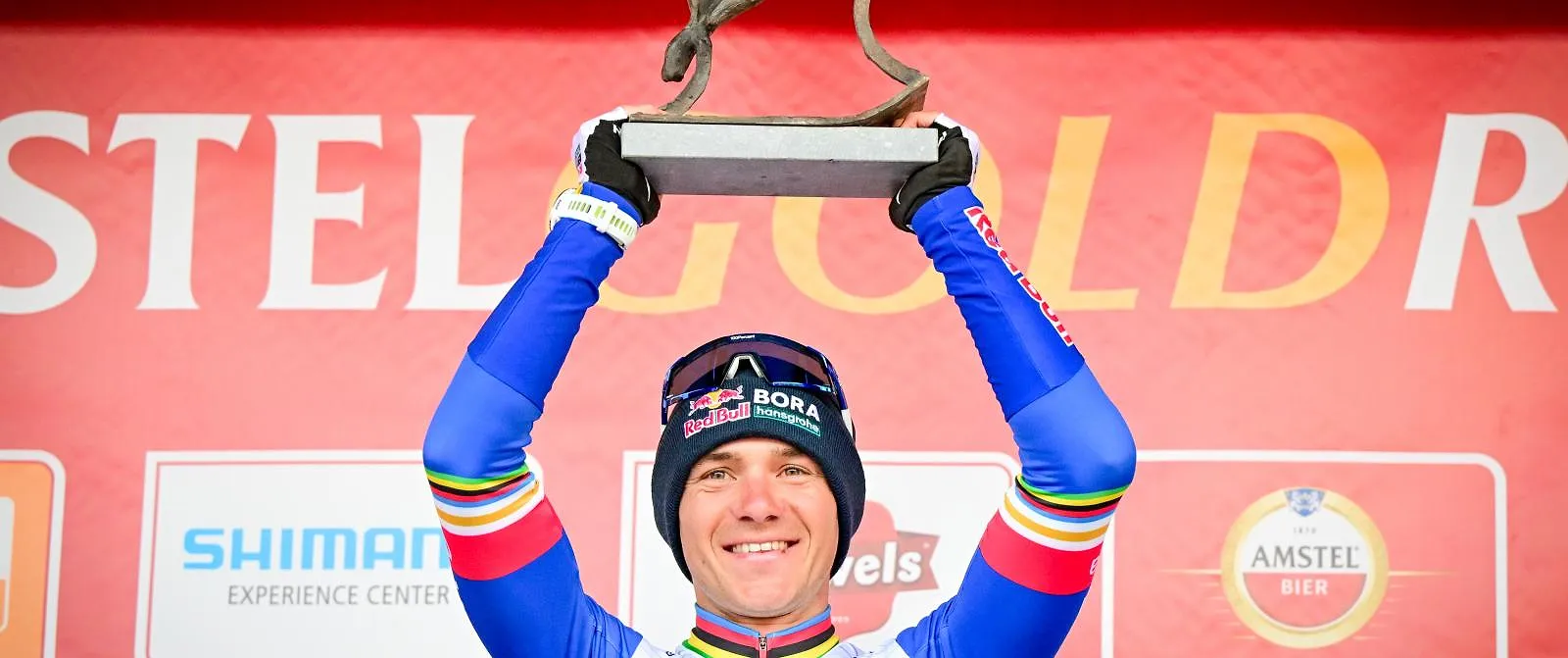 « Il a vraiment passé un cap » : Rik Verbrugghe parle de l’évolution de Remco Evenepoel - Guillaume Jans