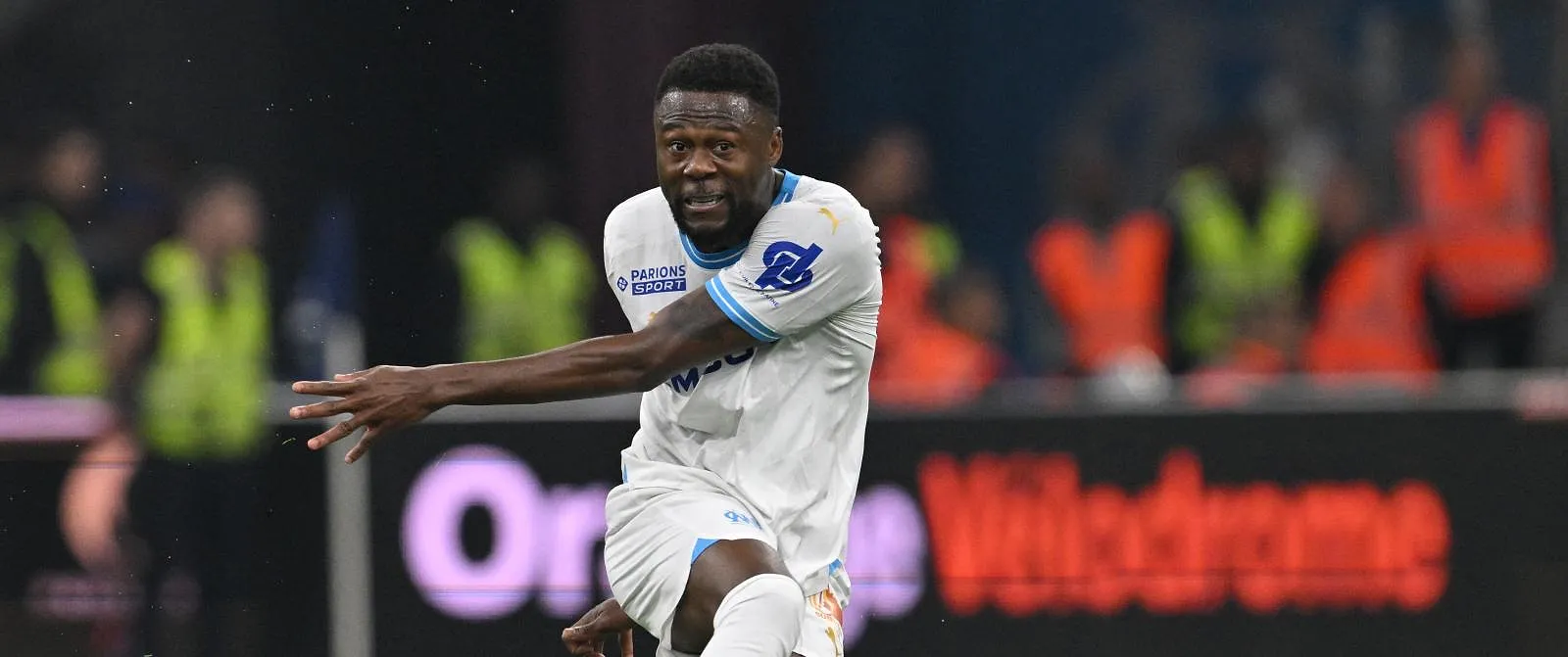 Anderlecht continue à penser à Mbemba, mais le dossier semble impossible à boucler - Jérôme Jordens