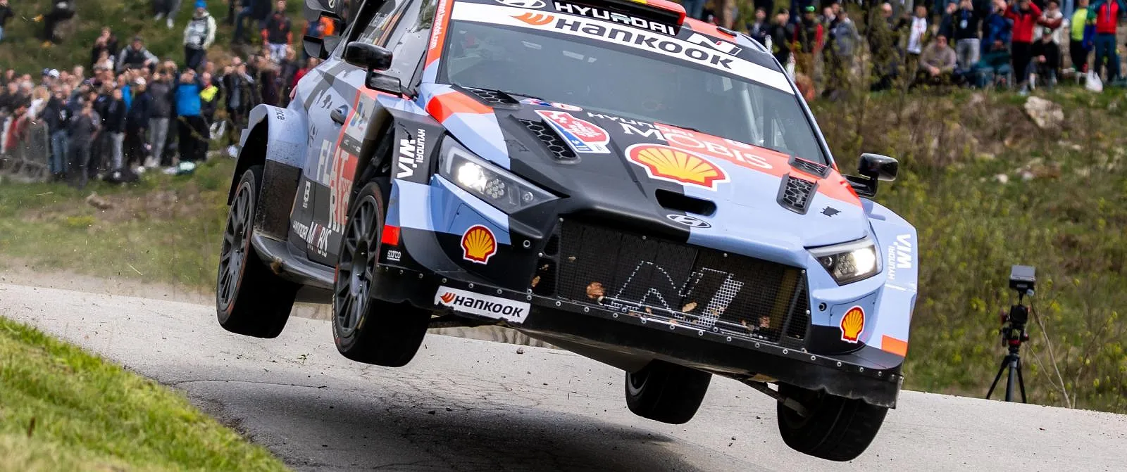 WRC Iles Canaries : Thierry Neuville seulement huitième, Solberg réduit l’écart sur Ogier - Belga