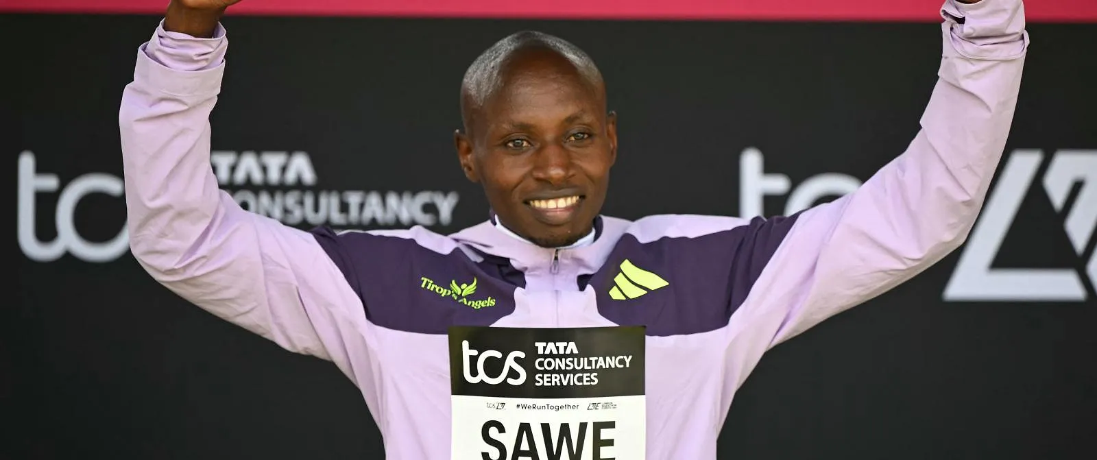 « Il va nous acheter une maison et une voiture » : après son record sur Marathon, Sabastian Sawe veut remercier sa famille - Guillaume Jans