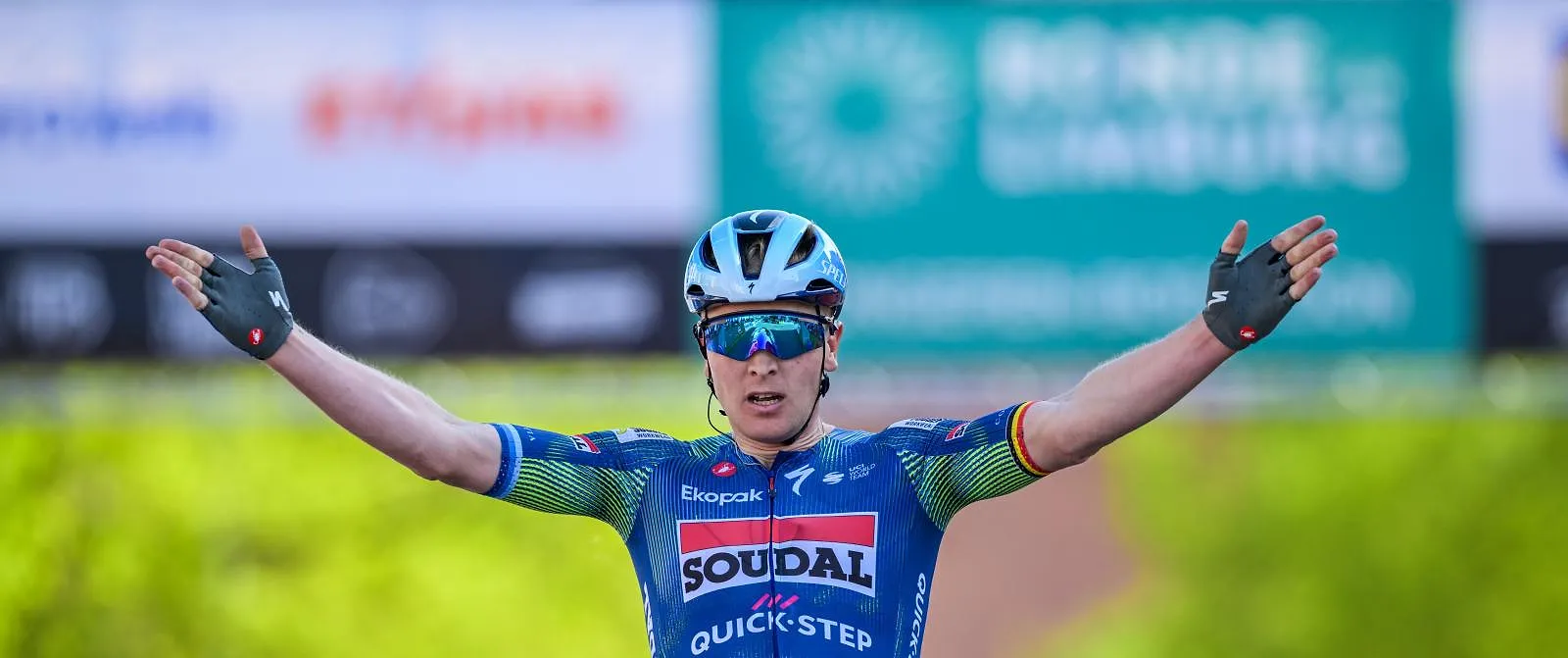 Soudal Quick-Step va porter un maillot spécial sur le Giro pour les 150 ans de son sponsor maillot italien - Jérôme Jordens