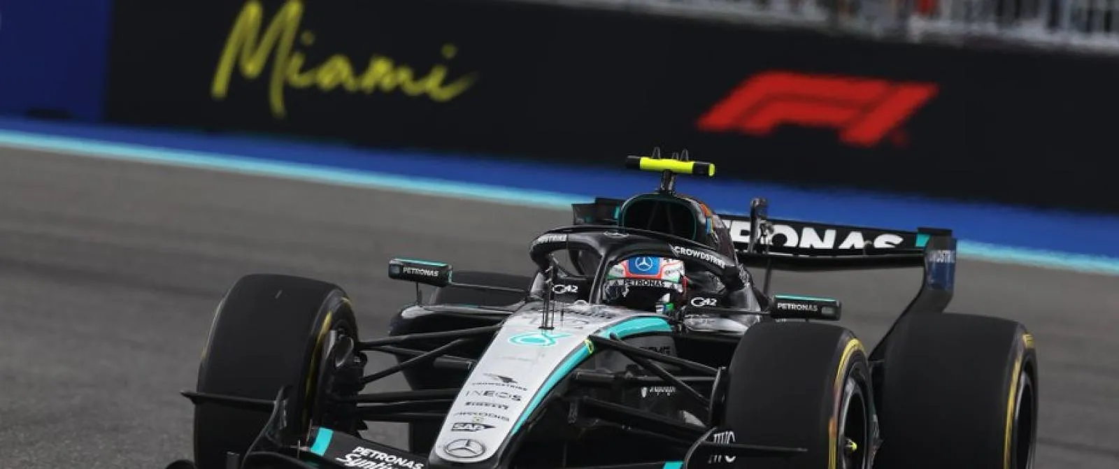 GP Miami : Kimi Antonelli décroche une 3e victoire de rang devant les McLaren de Norris et Piastri - Belga