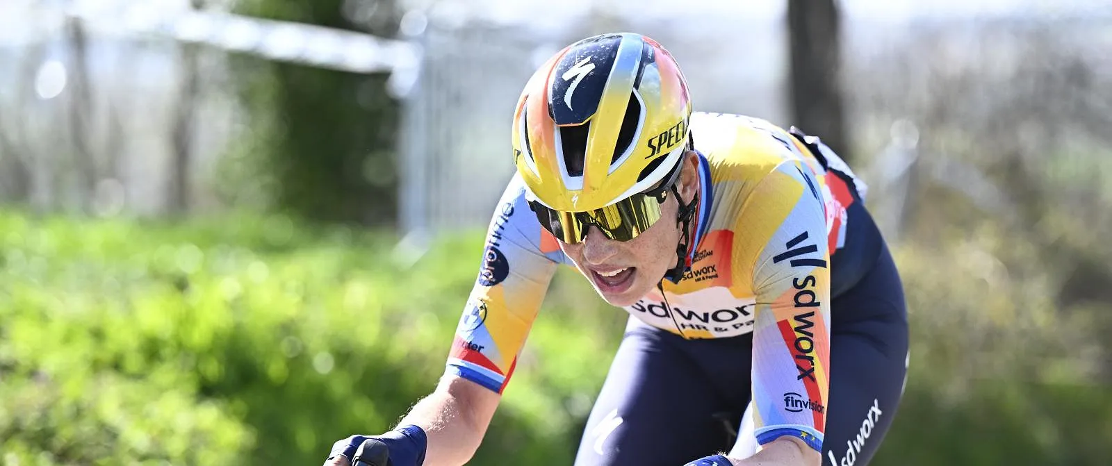 Vuelta féminine : toujours en rouge, Lotte Kopecky offre la victoire à Mischa Bredewold sur la 5e étape - Belga