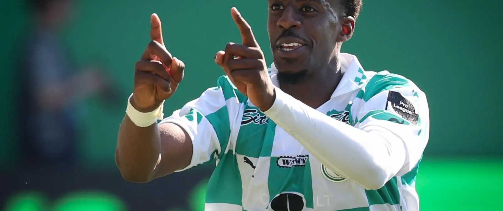 La Louvière renoue (enfin) avec le succès face au Cercle (4-1), Zulte Waregem dispose de Dender (2-1) - Belga
