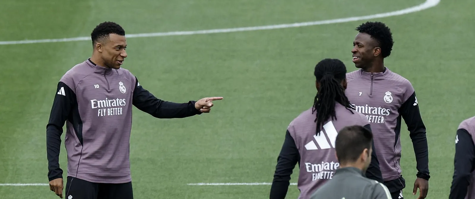 Courtois et Mbappé présents pour le Clasico ? Le Real dévoile sa sélection - Jérôme Jordens