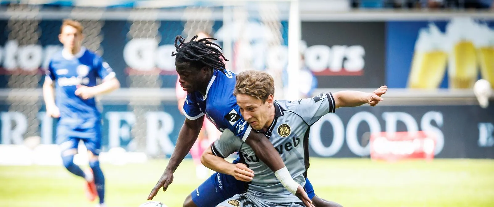 À 10 pendant une mi-temps, Anderlecht sauve un point à la Gantoise - Belga