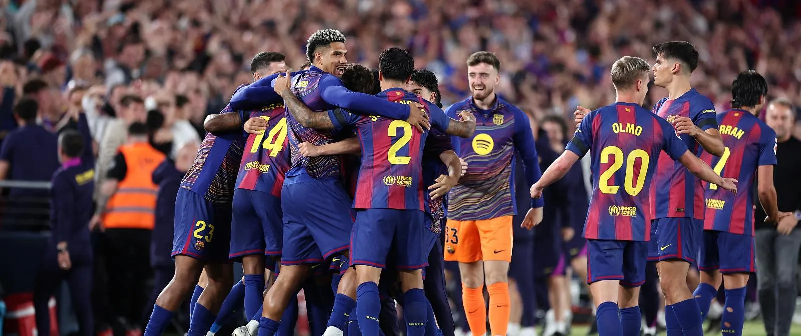 Barcelone enfonce le Real Madrid (2-0) et remporte son 29e titre en Liga - Belga