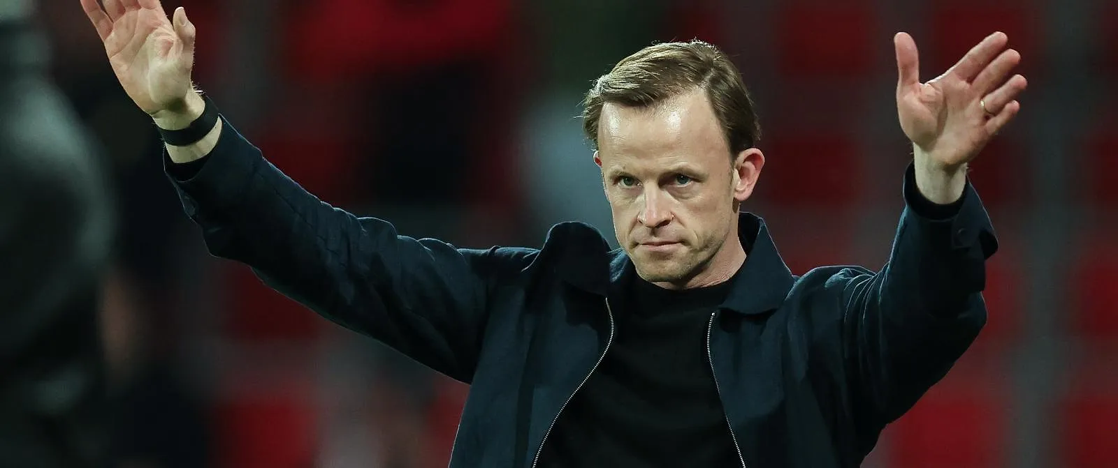 « C’est triste pour lui » : Vincent Euvrard fait le point sur les blessés avant le match contre Genk - Samuel Guadi