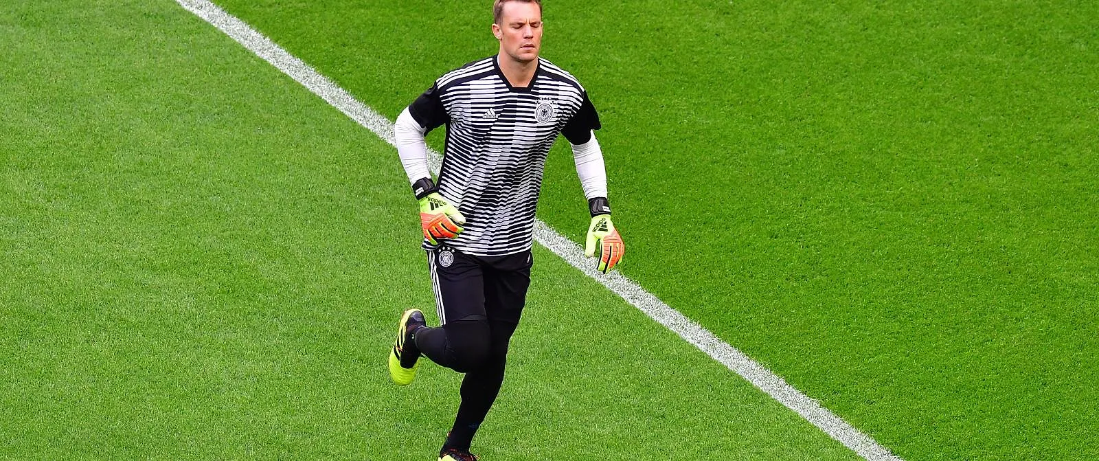 Incroyable : Manuel Neuer devrait sortir de sa retraite internationale et disputer la Coupe du monde avec la Mannschaft ! - Guillaume Jans