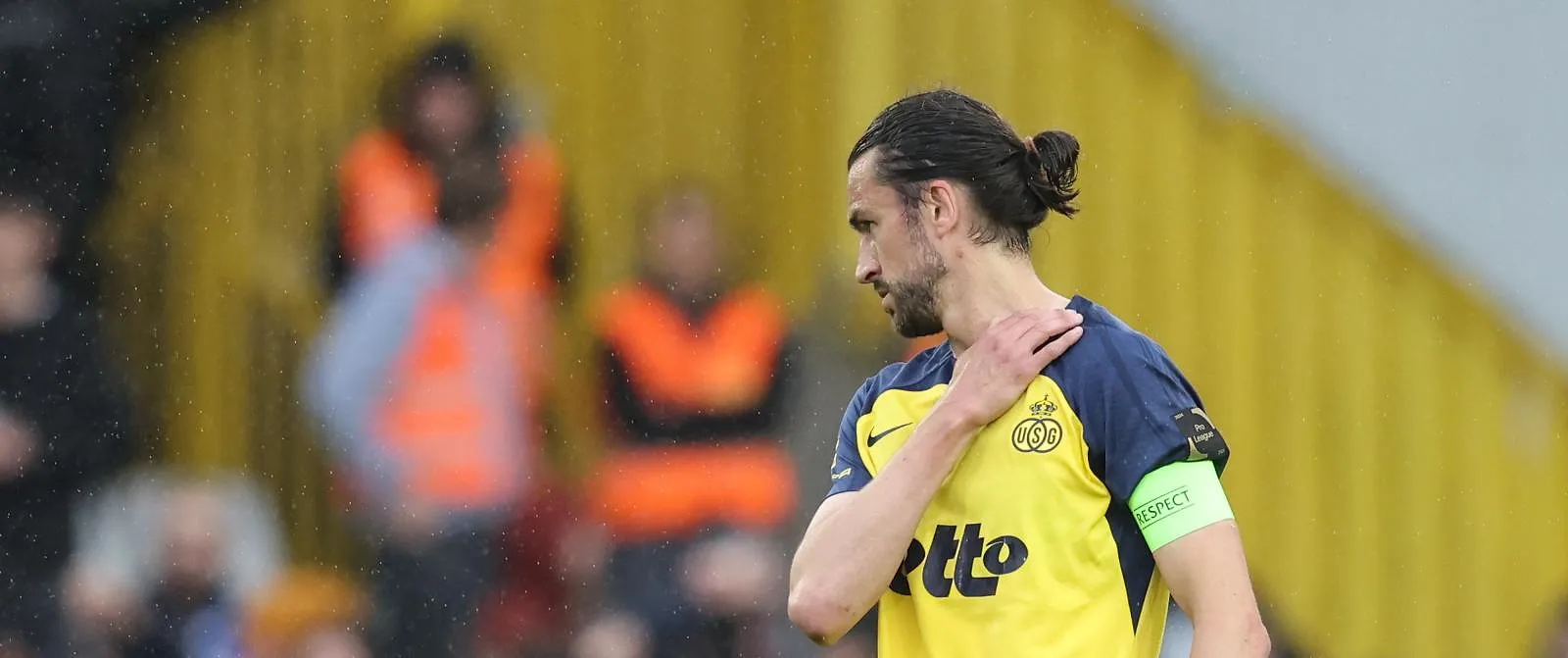 Christian Burgess écope de deux matchs avec sursis ! - Belga