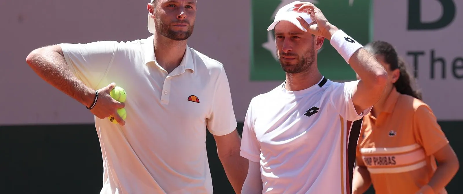« Ils s’en foutent complètement du double » Sander Gillé furieux sur Collignon et Bergs après leur retrait du double à Roland-Garros - Guillaume Jans