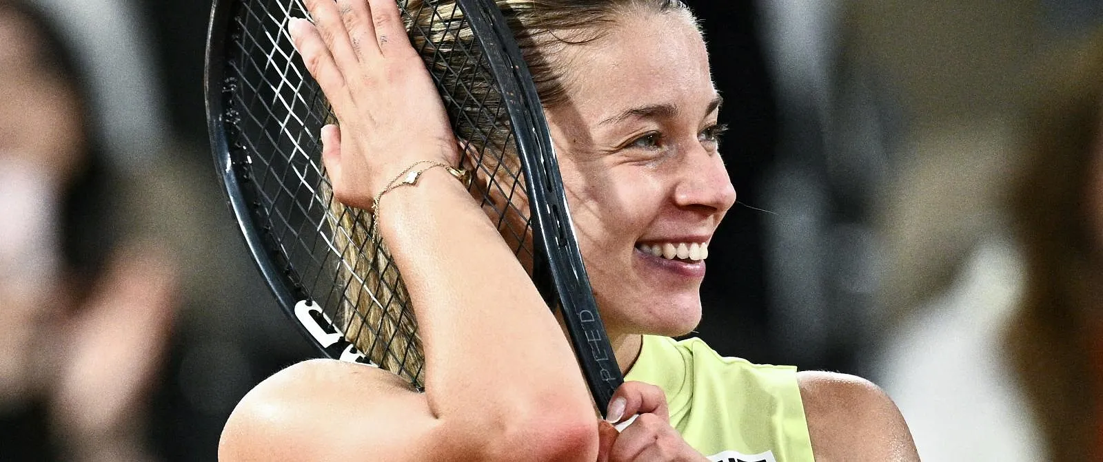 Elle ne pouvait pas payer son hôtel et sa tenue a progressivement changé : l’histoire folle de la finaliste de Roland-Garros, Maja Chwalinska - Guillaume Jans